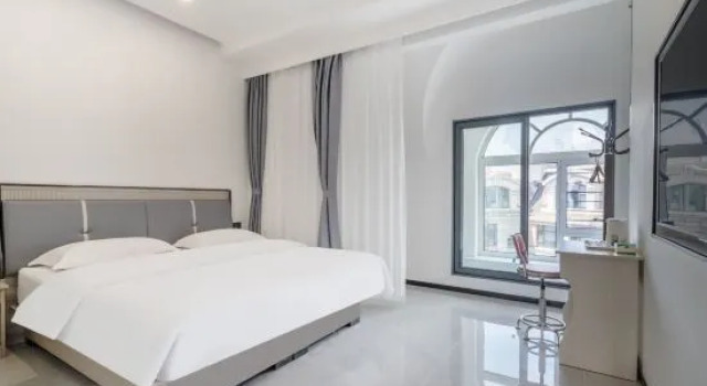 Семейный люкс с 3 комнатами с видом на море Dalian Manhai Tingtao Hotel