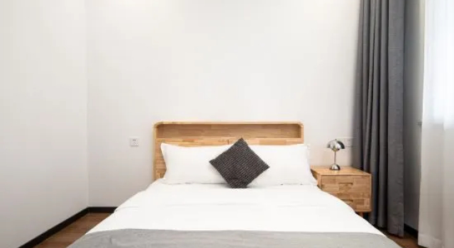 Люкс с 2 комнатами Yashe Hotel (Nanshan Tourism Scenic Area Yazhouwan Technology City Branch)