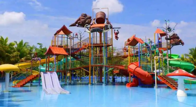 Hotel Q Qubu Resort, Rezervovat Lázně / Resort Hotely v Kalimantan s parkováním, Parkování