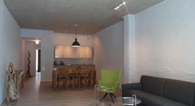 Апартаменты с 2 комнатами havelblau Ferienlofts - Stilvoll wohnen unmittelbar an der Havel - zentral - Küche - WLAN - Wallbox - Kajaks und Fahrräder vor Ort