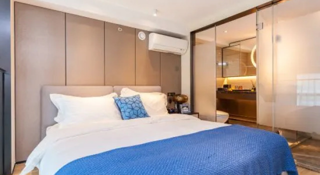Люкс Deluxe Дуплекс c 1 комнатой Cresher Serviced Apartment