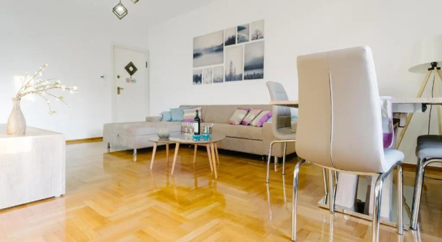 Bright 2 bedrooms apt. in the heart of Athens w stunning views to Acropolis