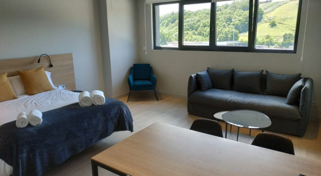 Milimara Suites, Rezerwuj Hotel Hotele w Baskonia z parkingiem, Parking