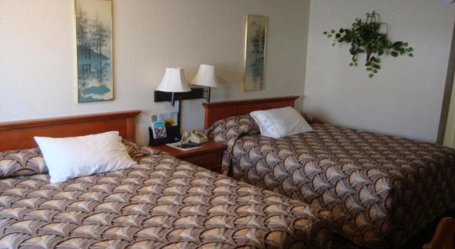Hollister Inn, Rezervovat Mini-hotel Hollister Kalifornie