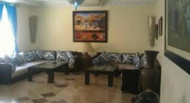 Hôtel lhamra, Забронировать Отель Отели Агадира с парковкой, рядом с House of Activities Association Club, Парковка