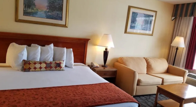 Sun Inn & Suites