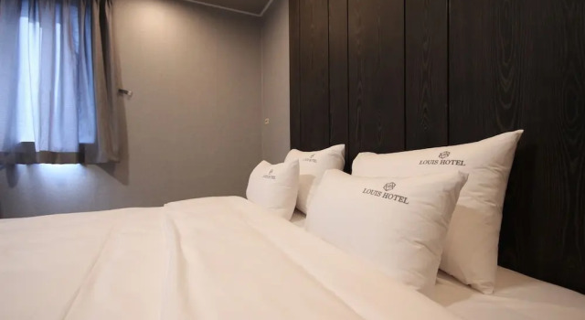 Louis Hotel, Reserva ahora Hotel Ulsan República de Corea, cerca de Amethyst Cavern Park