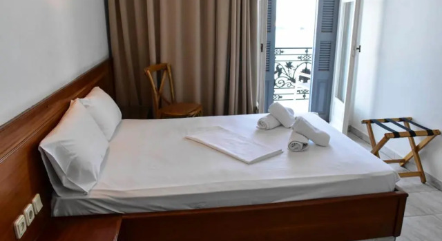 Leonidas Hotel, Book Hotel Gythio 