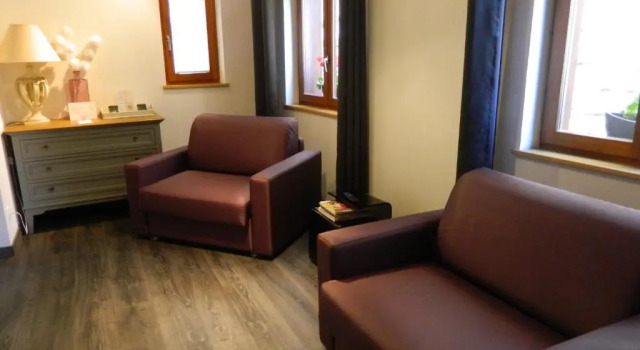 Люкс Comfort LHostellerie du Château