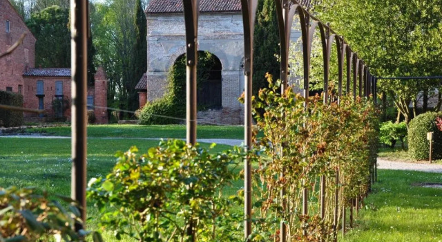 Borgo Venezze, Забронировать Отель Сан-Мартино-ди-Венецце Венето