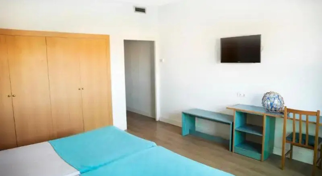 Двухместный номер Standard с балконом Hotel Brisamar Suites