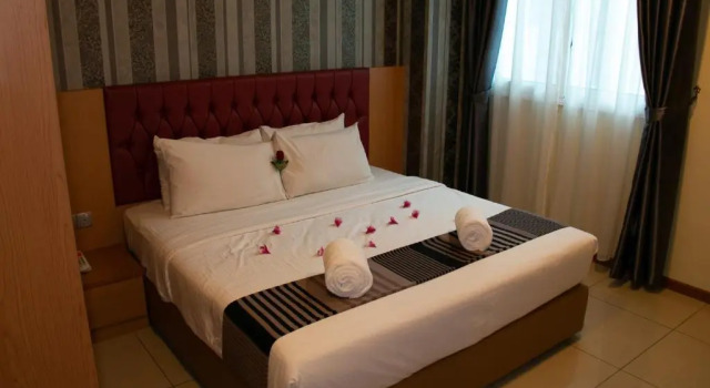 Люкс Executive Prince 33 Hotel