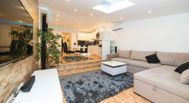 Nice Home in Kastel Gomilica With Sauna, Wifi and 2 Bedrooms