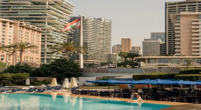 Hotel Saint Georges Beirut, Забронировать Курортный отель Отели Бейрута с бассейном, рядом с Улица Хамра, Бассейн