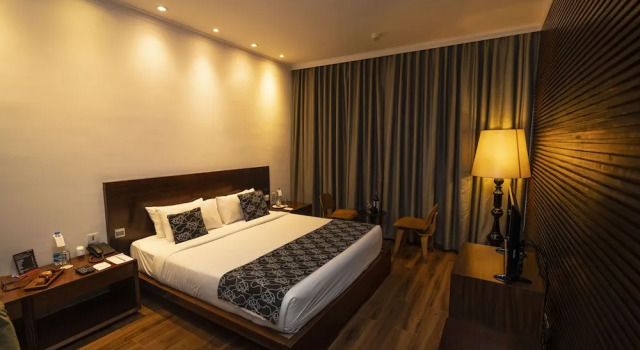 Montana Vista, Book Hotel Hoteller i Siliguri med pool, Swimmingpool
