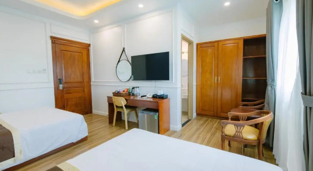 Номер Deluxe Thuận Phát Hotel