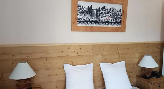 Трёхместный номер Standard Hotel de Geneve