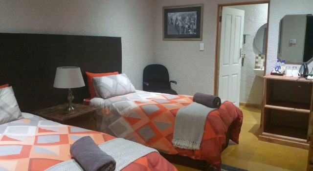 Diggies Lodge, Buchen Sie Hotel Kimberley Nordkap