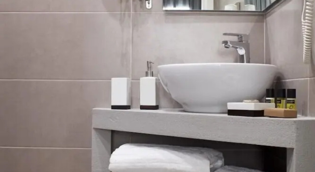 Трёхместный номер Superior с балконом и с частичным видом на море The Gardens Gallery Hotel