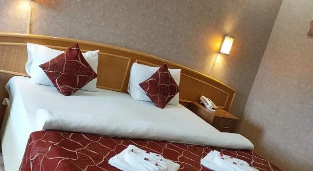 Pointbreak Hotel