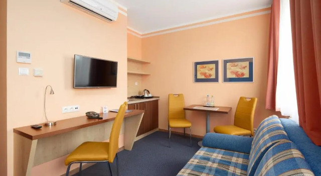 Suite Júnior Hotel Nikolas