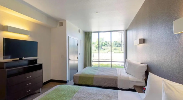 Четырёхместный номер Standard Studio 6 Austin Airport