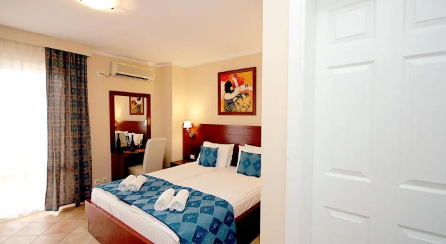 Студия с балконом и с частичным видом на море Apartments Villa Mare Mar