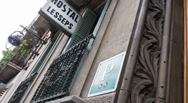 Hostal Lesseps