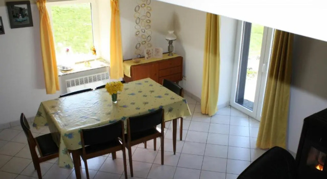 Gite Cornimont, 3 pièces, 5 personnes - FR-1-589-45, Забронировать Отель Отели Вогезы с парковкой, Парковка