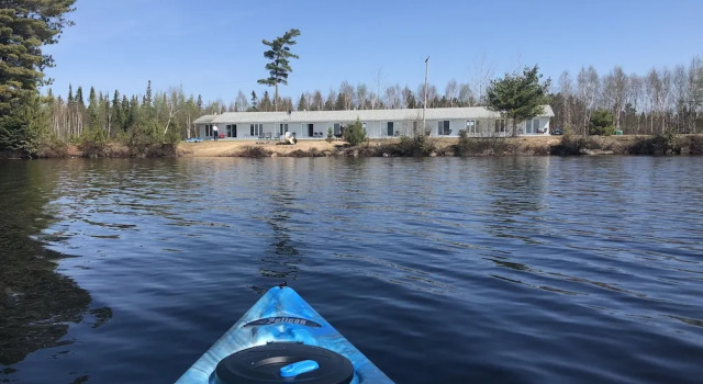 The Shores of Deer Lake, Varaa Huoneisto South River Ontario