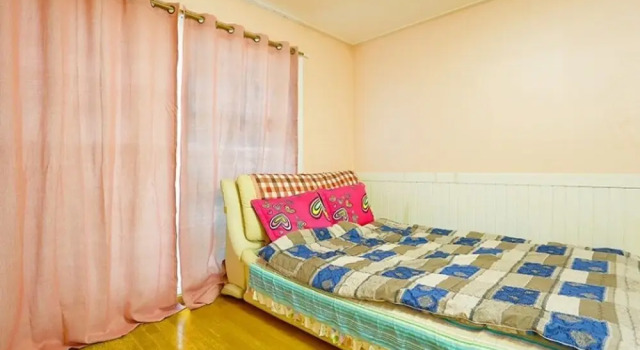 Ganghwado Maronie Pension, Prenota Hotel Hotel a Gyeonggi-do con parcheggio, Parcheggio