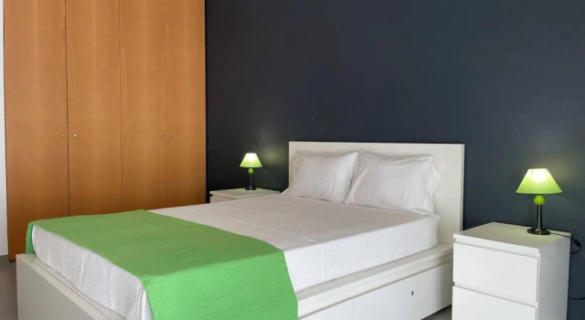 15 in Portim o With 1 Bedrooms and 1 Bathrooms