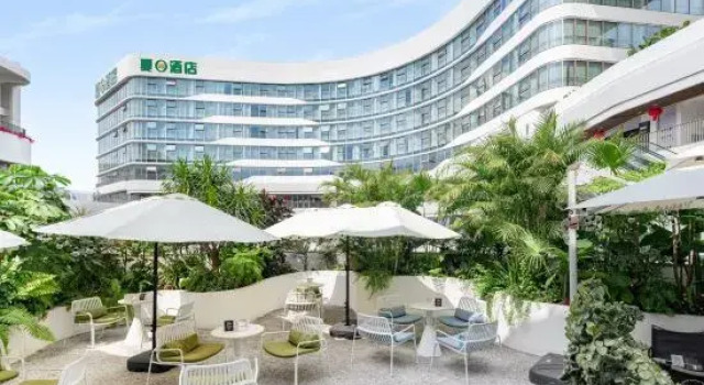 Summer Hotel, Book Hotel Hotels in Hainan with a Pool, Swimming Pool