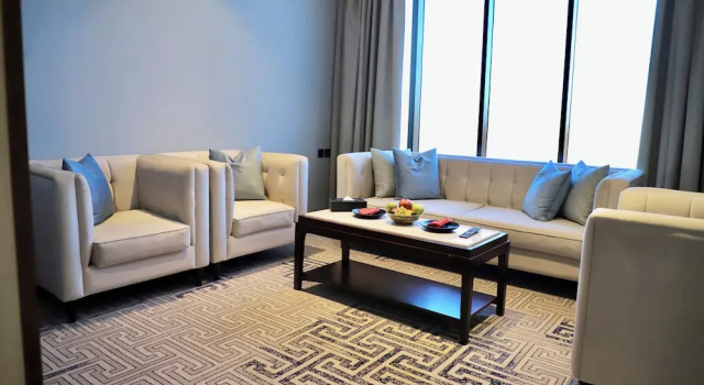 Juniorsuite med udsigt over poolen Five seasons Hotel & Spa