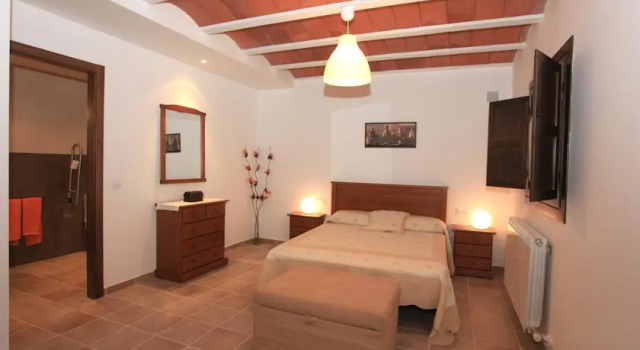 Casa Sierra de Guara, Book Hotel Hotels in Aragon with Parking, Parking