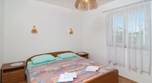 Awesome Apartment in Supetar With 2 Bedrooms, Wifi and Outdoor Swimming Pool