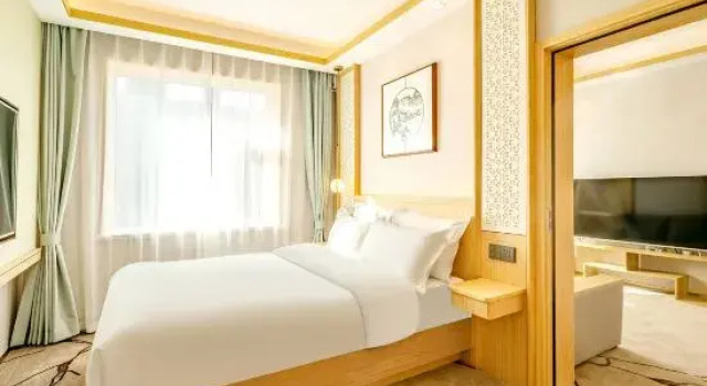 Двухместный люкс Starway Hotel (Shijiazhuang Beiguo Shopping Mall Yuhua Road Subway Station)