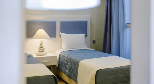 Standardní Dvoulůžkový s manželskou postelí pokoj s balkonem Qbic City Hotel