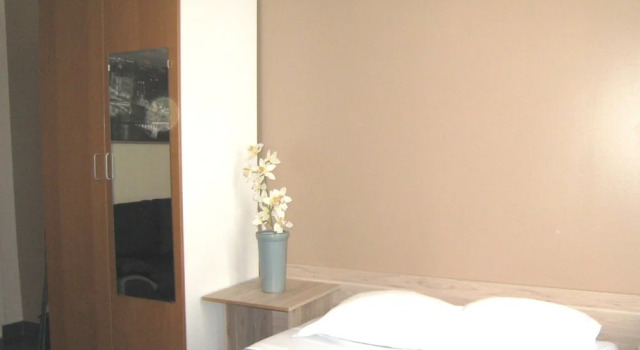 Apartment Aboukir 3, Забронировать Апартаменты/квартира 2-й округ: Биржа Париж, рядом с Лувр — Риволи