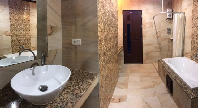Люкс i Boutique Hotel