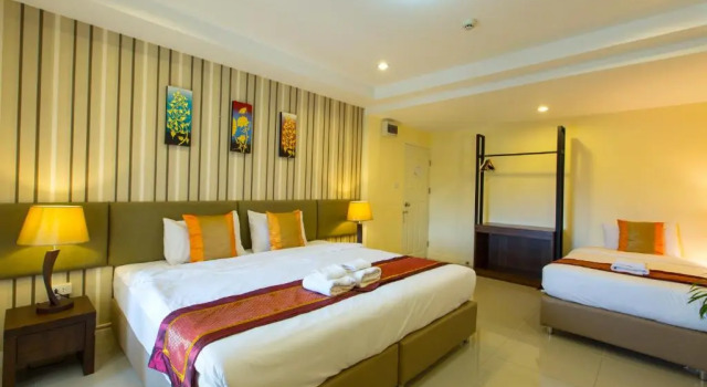 Трёхместный номер Standard Chiang Mai Waroros Boutique Hotel