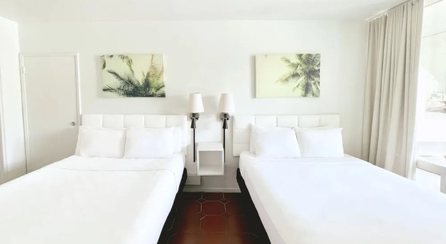 Четырёхместная студия Standard TropiRock A North Beach Village Resort Hotel