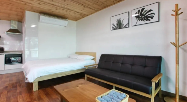 Beach Pines House, Reserva ahora Hotel Hoteles en Jeolla del Sur con aparcamiento, Aparcamiento