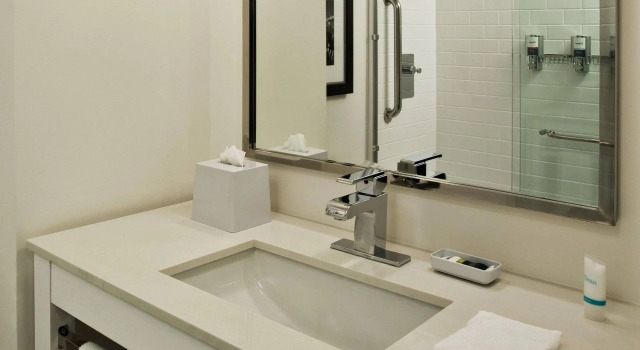 Четырёхместный номер Standard Fairfield by Marriott Inn & Suites Chattanooga