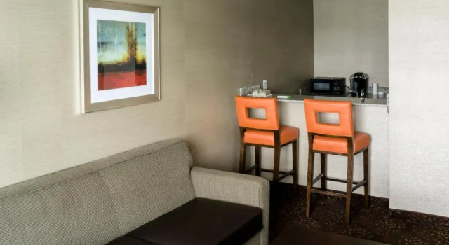 Люкс Holiday Inn Express Big Rapids by IHG