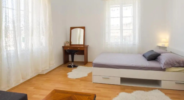 Apartment Bosa, Prenota Appartamento Splitska 