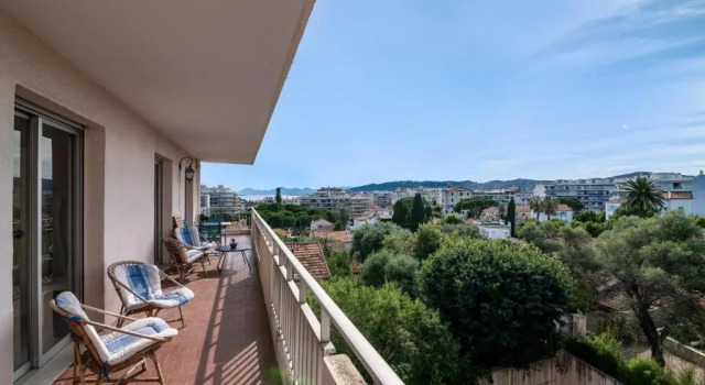 Апартаменты Grand T3 Juan les Pins, 2 balcons, proche plage