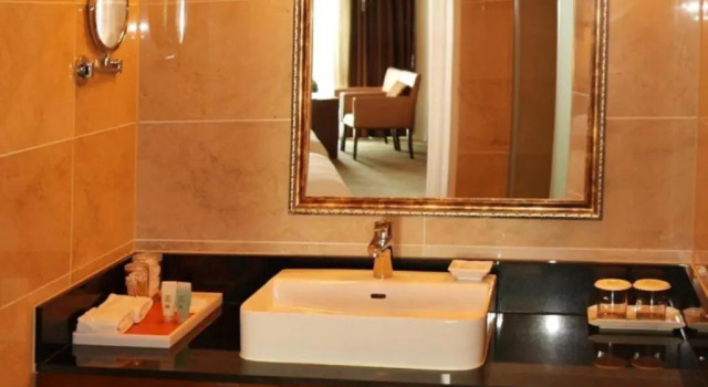 Четырёхместный номер Deluxe Ecograd Hotel