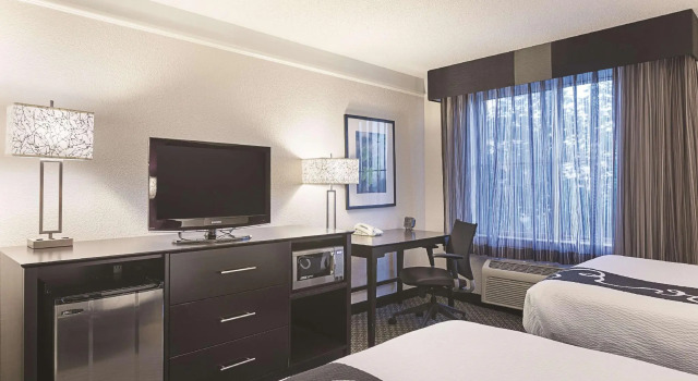 Четырёхместный номер Standard La Quinta by Wyndham Fort Lauderdale Tamarac