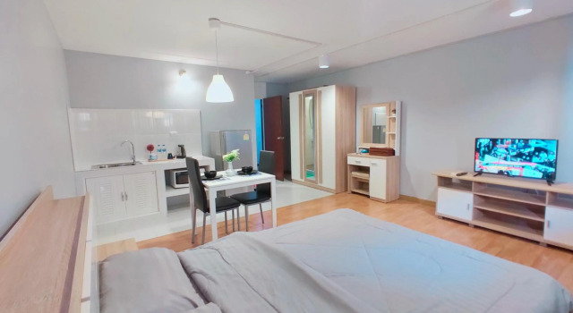 Deluxe at Popular Condo, Забронировать Отель Отели Тунг-Си-Кан с парковкой, Парковка